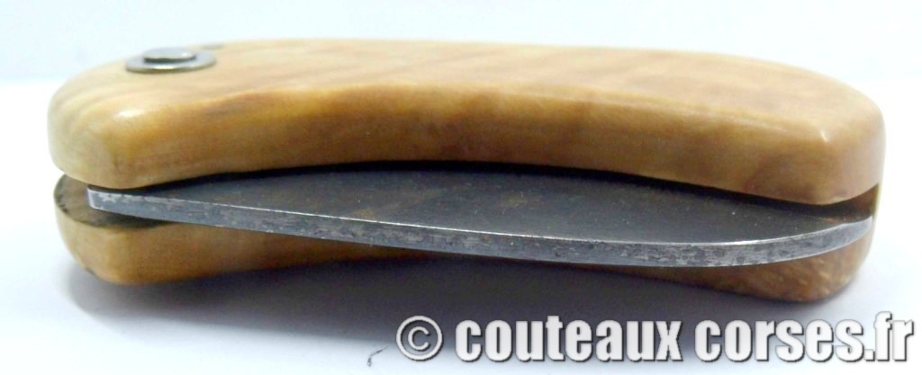 "Corsican Bulldog" acier carbone couteau-corse-corsican-bulldog-ska-DFSQ954-41.jpg