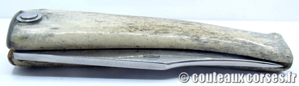 Couteau artisanal corse, A Vellutini cb952 couteaux-corses-vellutini-LFHHBE833-3