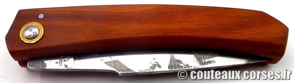 couteaux-corses-AT0803-2-1 couteaux-corses-AT0803-2-1