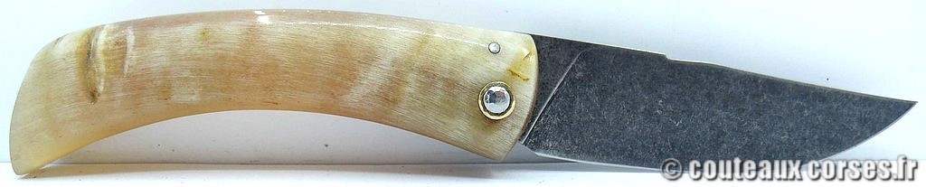 curnicciolu corne de brebis et acier carbone J Bragoni 115 couteaux-corses-bragoni-curnicciolu-HJBV843-6