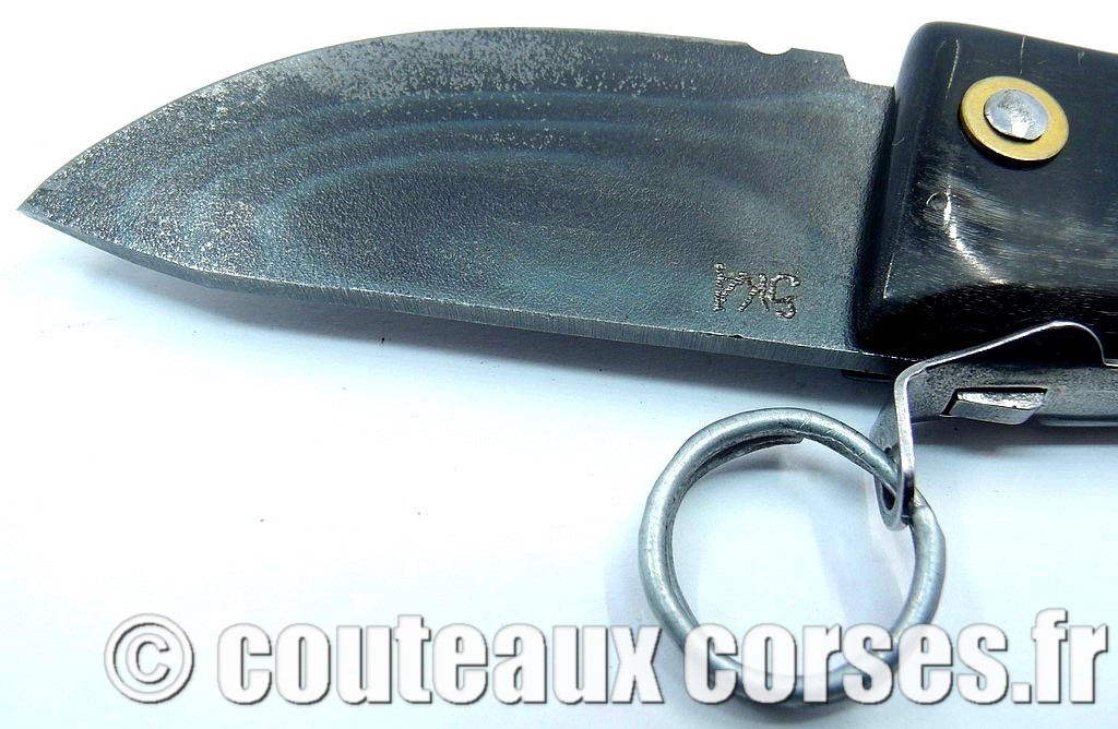 Couteau corse à cran d'arrêt king size avec anneau acier carbone et corne de bouc incrustation tête de sanglier argent-8