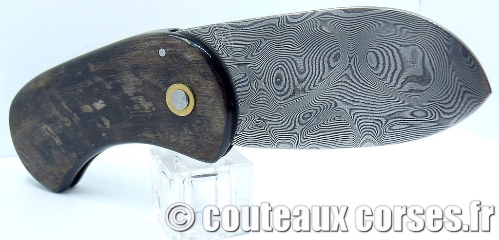 "Corsican Bulldog" acier carbone résine et pomme de pin 11 couteau-corse-corsican-bulldog_carbone-ska_MSDR843-10