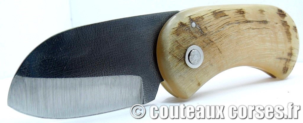 Corsican Bulldog acier carbone et corne de bélier SKA 1 couteau-corse-corsican-bulldog-carbone-ska-BNXZ1386-1
