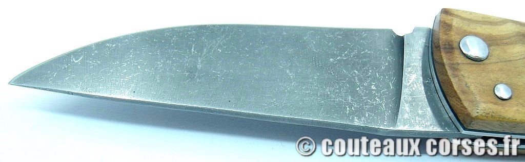 couteau corse bois d olivier et lame xc75 A Trombella couteaux-corses-Trombella-cultella-corsa-SXPMN548-8