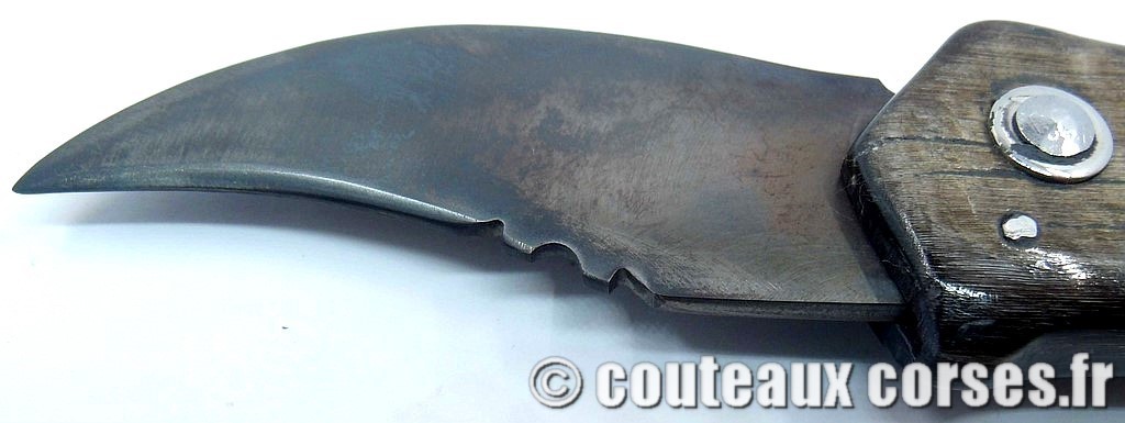 Couteau artisanal corse, A Vellutini 6 19cc couteaux-corses-vellutini-AVKJSD9518
