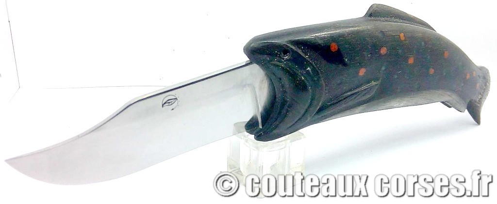 Couteau artisanal corse , A Vellutini 2 couteaux-corses-vellutini-RFDSP541-1