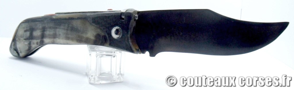 Couteau artisanal corse , A Vellutini couteau-corse-cran-arret-vellutini-CC_DV_LGHFD843-2