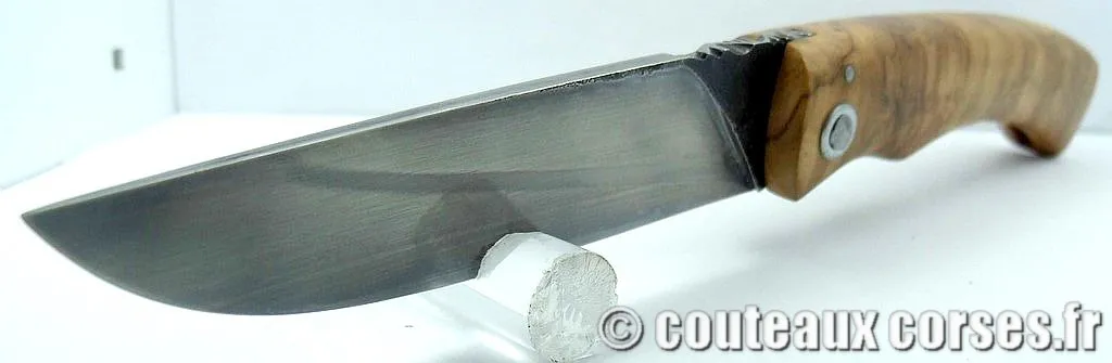 couteau_basque_chene vert_C Etchegaray_CBCB094-1