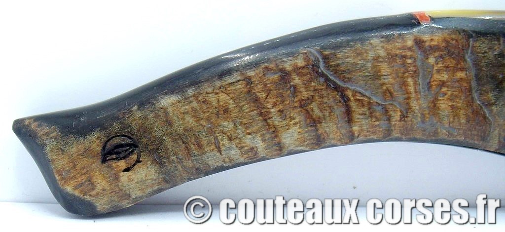 Couteau artisanal corse, A Vellutini cb760 couteaux-corses-vellutini-EDFO870-698.jpg