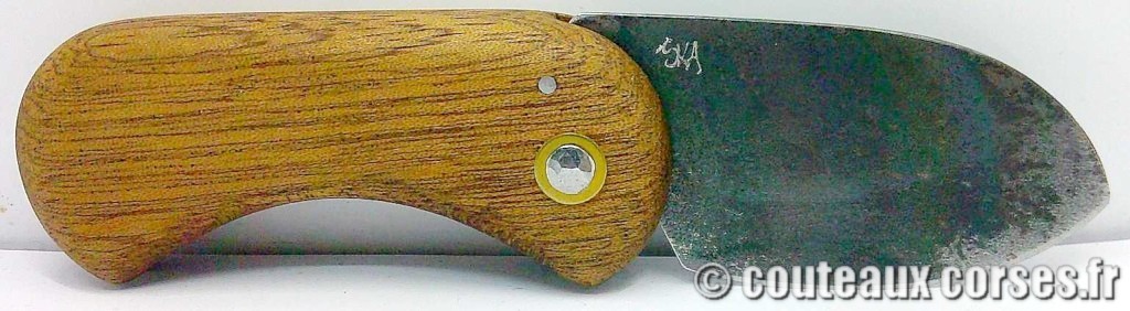 Corsican Bulldog aciercarbone et corne de bélier SKA 6-2 couteau-corse-corsican-bulldog-carbone-ska--MUEAZ002-6