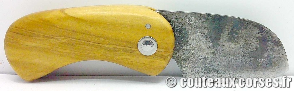 Corsican Bulldog aciercarbone et corne de bélier SKA 6-2 couteau-corse-corsican-bulldog-carbone-ska--ERAOI401-6