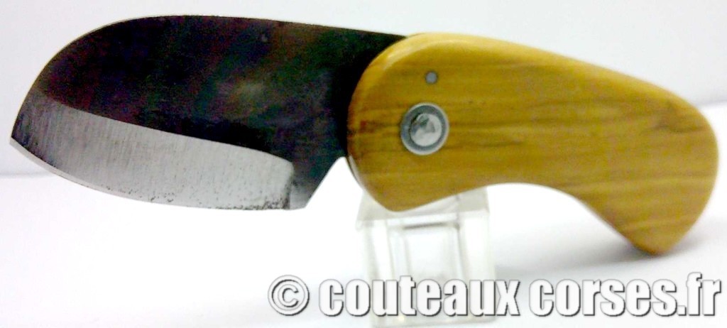 Corsican Bulldog acier carbone et corne de bélier SKA 1 couteau-corse-corsican-bulldog-carbone-ska--ERAOI401-1