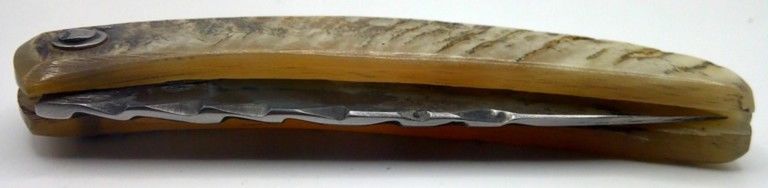 couteaux-corses-artisanaux-traditionnesl-PM1906-61-4-4 couteaux-corses-artisanaux-traditionnesl-PM1906-61-4-3