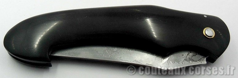 couteau_corse_gualandi_sandvich_et_corne_2