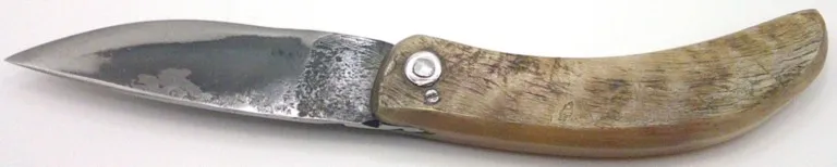 couteau-corse-artisanal-padovani-MP-couteau-corse-artisanal-padovani-couteau-corse-artisanal-padovani-MP-couteau-corse-artisanal-padovani-MP1406-3-7 couteau-corse-artisanal-padovani-MP-couteau-corse-artisanal-padovani-couteau-corse-artisanal-padovani-MP-couteau-corse-artisanal-padovani-MP1406-3-7