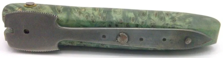 Cultella corsa en acier Damas et olivier fabriquée par Rita KOG couteau-corse-damas-hetre-rita-kog-og0908-2-04.webp