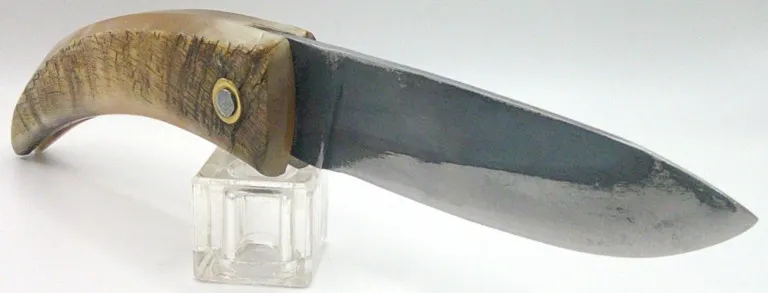 couteau-corse-artisanal-padovani-MP-couteau-corse-artisanal-padovani-couteau-corse-artisanal-padovani-MP-couteau-corse-artisanal-padovani-MP1304-2-10