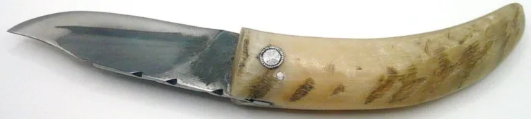couteau-corse-artisanal-padovani-MP-couteau-corse-artisanal-padovani-couteau-corse-artisanal-padovani-MP-couteau-corse-artisanal-padovani-MP0706-1-7 couteau-corse-artisanal-padovani-MP-couteau-corse-artisanal-padovani-couteau-corse-artisanal-padovani-MP-couteau-corse-artisanal-padovani-MP0706-1-7