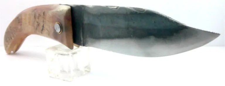 couteau-corse-artisanal-padovani-MP-couteau-corse-artisanal-padovani-couteau-corse-artisanal-padovani-MP-couteau-corse-artisanal-padovani-MP0101-2-10