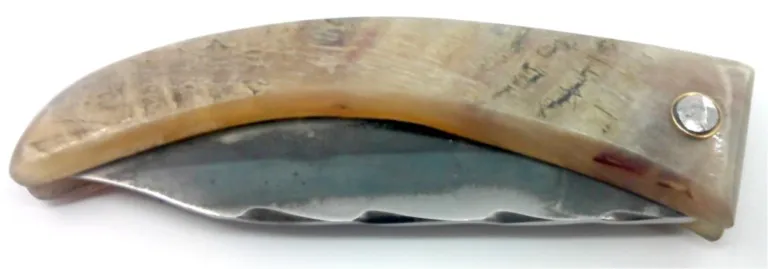 couteau-corse-artisanal-padovani-MP-couteau-corse-artisanal-padovani-couteau-corse-artisanal-padovani-MP-couteau-corse-artisanal-padovani-MP0101-2-2