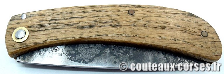 couteau corse manche olivier et lame acier carbone 1 couteau-corse-curnicciolu-MFDP857-padovani-1