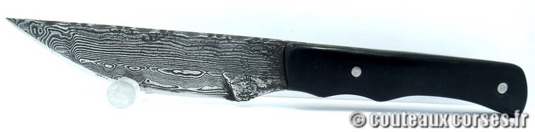 Couteaux corses poignard chasse damas Manu Padovani 7 couteaux-corses-padovani-poignard-damas-5.jpg