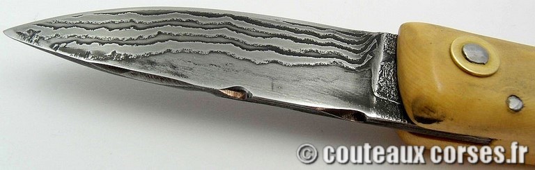Couteau Corse artisanal bois gaiac et damas couteau-corse-artisanal-damas-bois-de bois de gaiac-padovani-1-9-3