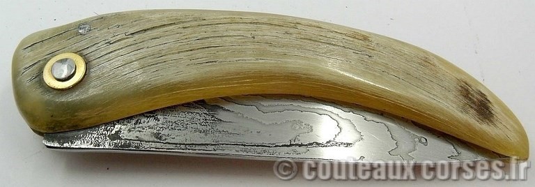 couteau-corse-artisanal-damas-et-bois-d-amarante couteau-corse-artisanal-damas-m-padovani-1-1