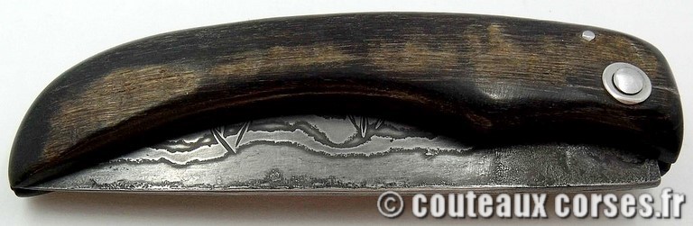 couteau corse Manu Padovani damas et amarante couteau-corse-artisanal-damas-corne-bouc-padovani-1-2