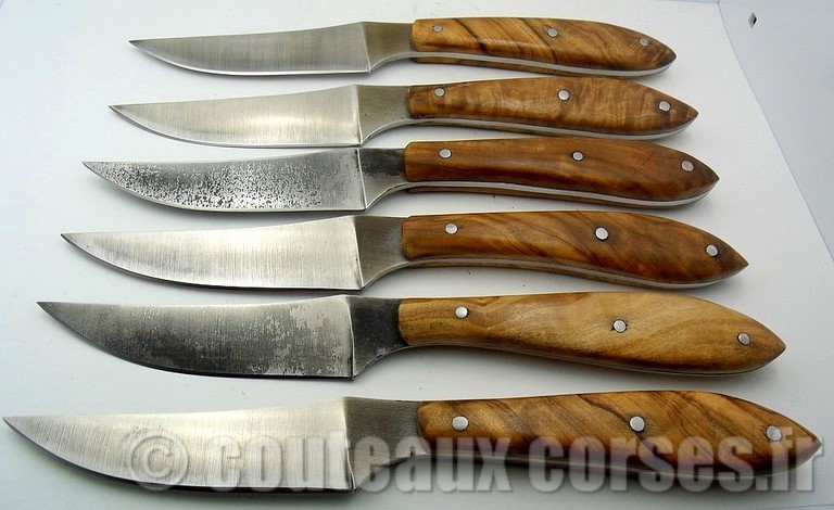 set-de-table-carbone-gualandi-e-1