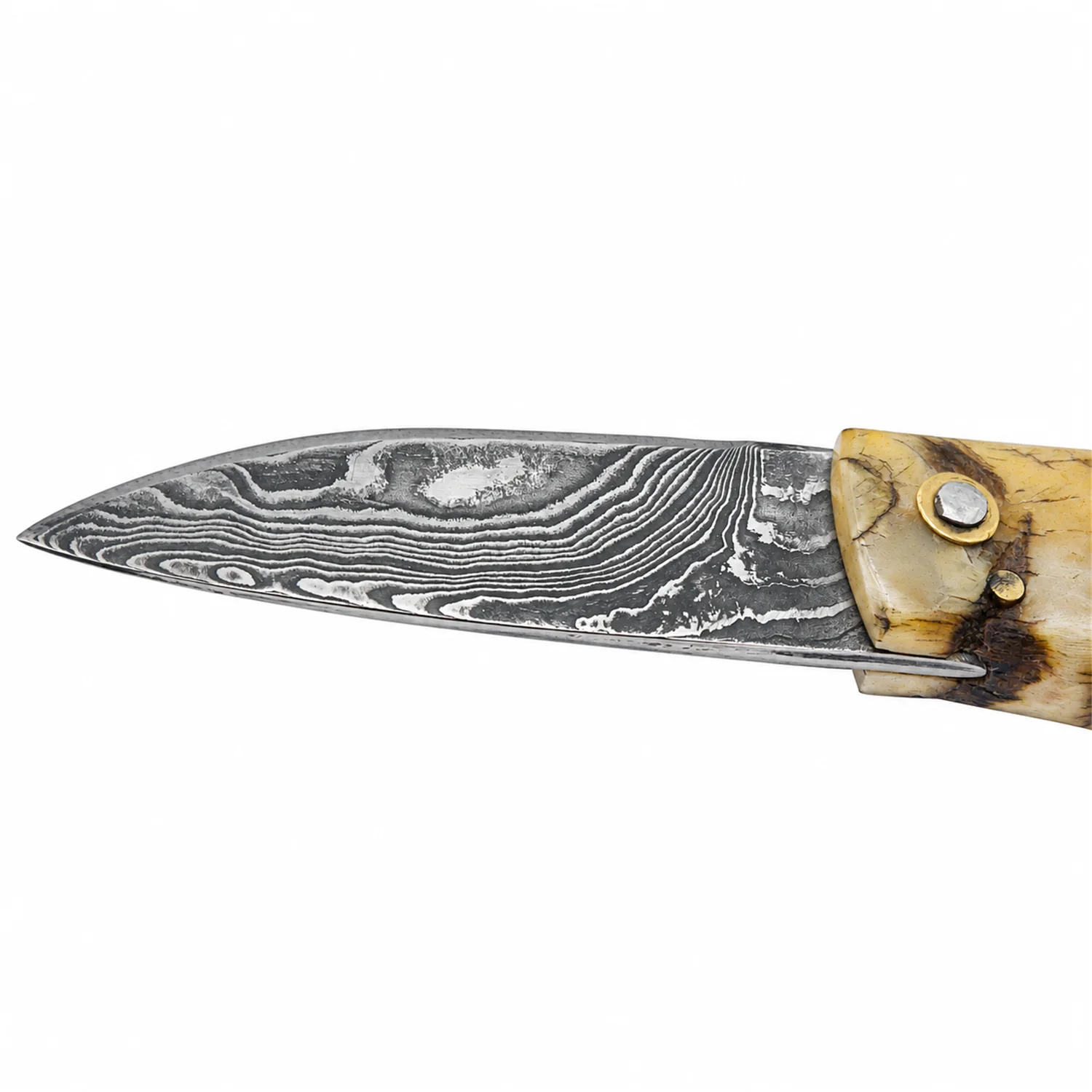 Handcrafted Corsican knife by Manu Padovani – Damascus and raw tricolour horn