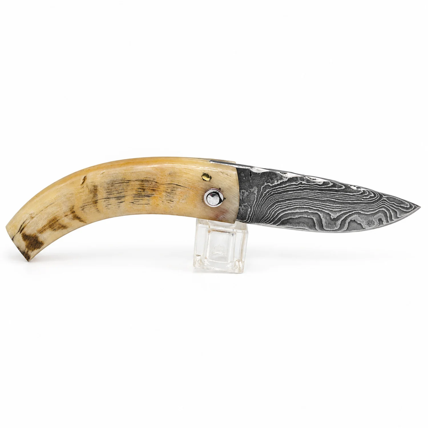 Handcrafted Corsican knife by Manu Padovani – Damascus and translucent horn, 86 mm
