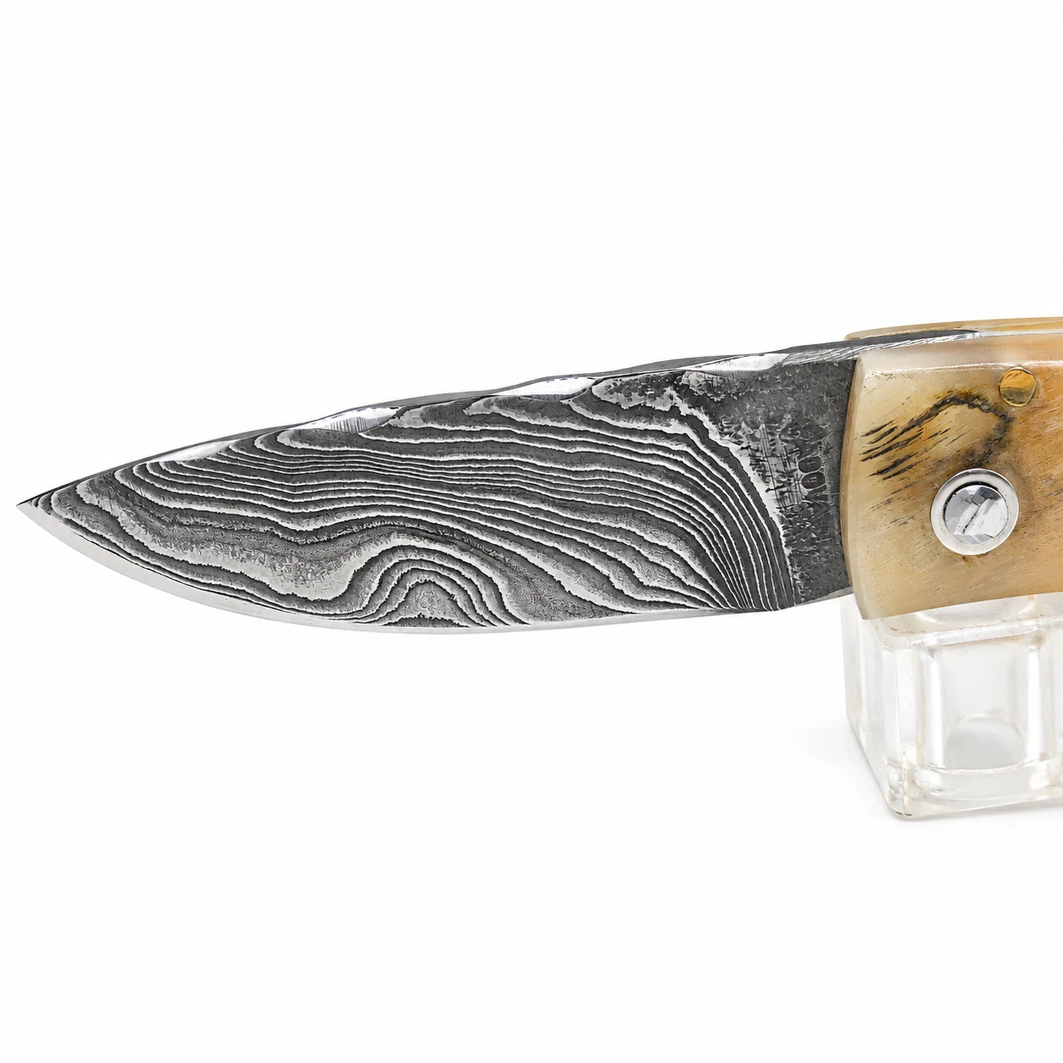 Handcrafted Corsican knife by Manu Padovani – Damascus and translucent horn, 86 mm